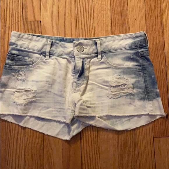 Express jean shorts - Picture 1 of 2